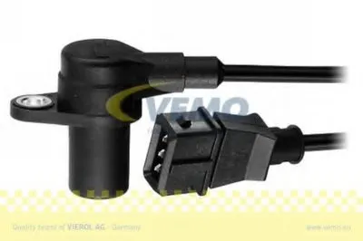 Датчик импульсов; Датчик, частота вращения; Датчик импульсов, маховик; Датчик частоты вращения, управление двигателем Q+, original equipment manufacturer quality VEMO купить