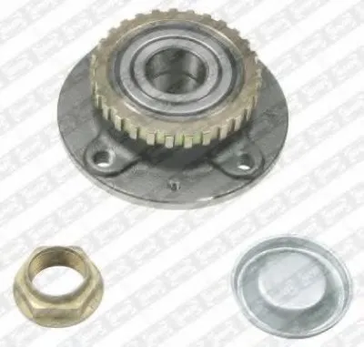 Комплект подшипника ступицы колеса SNR купить
