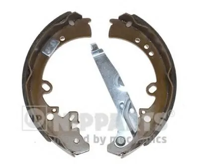 Комплект тормозных колодок NIPPARTS купить