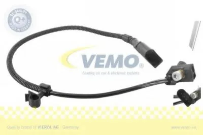 Датчик импульсов; Датчик, частота вращения; Датчик импульсов, маховик; Датчик частоты вращения, управление двигателем VEMO купить