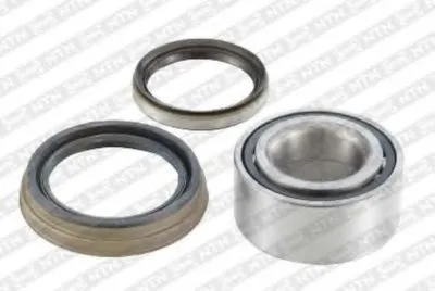 Комплект подшипника ступицы колеса SNR купить