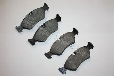 Комплект тормозных колодок, дисковый тормоз AutoMega Premium AUTOMEGA купить