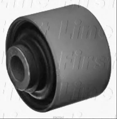 Подвеска, рычаг независимой подвески колеса FIRST LINE купить