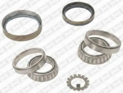 Комплект подшипника ступицы колеса SNR купить