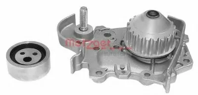 Водяной насос + комплект зубчатого ремня DAYCO METZGER купить