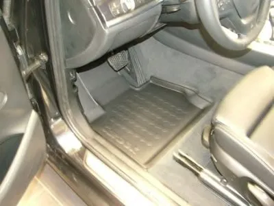 Резиновый коврик с защитными бортами Carbox Floor CARBOX купить