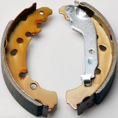 Комплект тормозных колодок DENCKERMANN купить