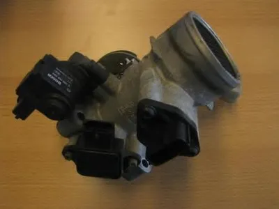 Патрубок дроссельной заслонки ASHUKI купить