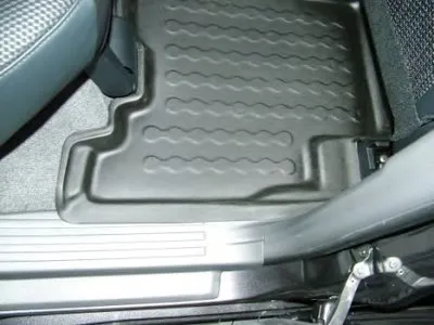 Резиновый коврик с защитными бортами Carbox Floor CARBOX купить