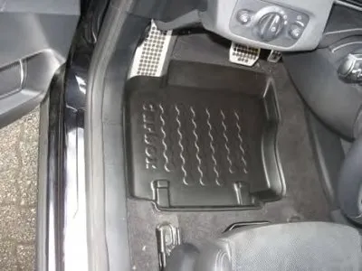 Резиновый коврик с защитными бортами Carbox Floor CARBOX купить