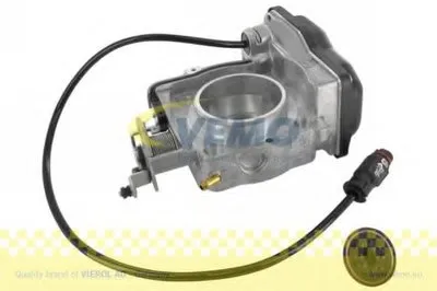 Патрубок дроссельной заслонки Q+, original equipment manufacturer quality MADE IN GERMANY VEMO купить