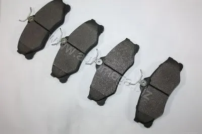 Комплект тормозных колодок, дисковый тормоз Automega Premium Alternativ AUTOMEGA купить