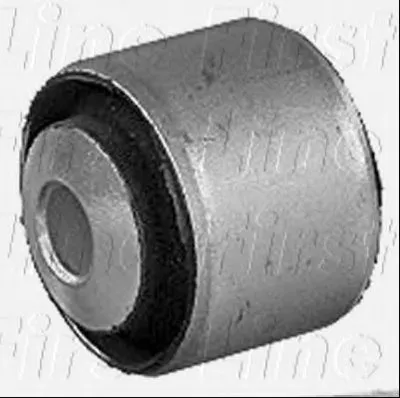 Подвеска, рычаг независимой подвески колеса FIRST LINE купить