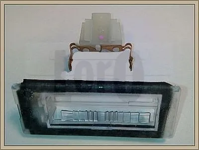 Фонарь освещения номерного знака LORO купить