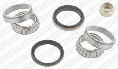 Комплект подшипника ступицы колеса SNR купить