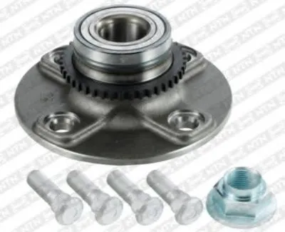 Комплект подшипника ступицы колеса SNR купить