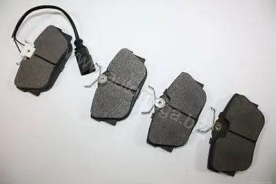 Комплект тормозных колодок, дисковый тормоз Automega Premium Alternativ AUTOMEGA купить